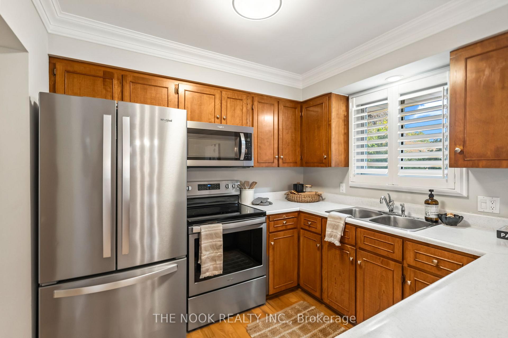 Photo 12 of 397 Holcan Avenue, Oshawa, O'Neill — HOMEH