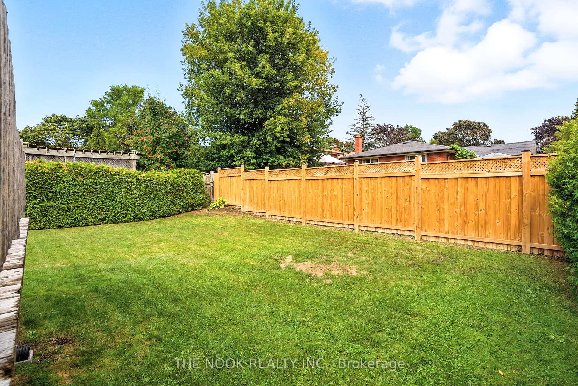 Photo 44 of 397 Holcan Avenue, Oshawa, O'Neill — HOMEH