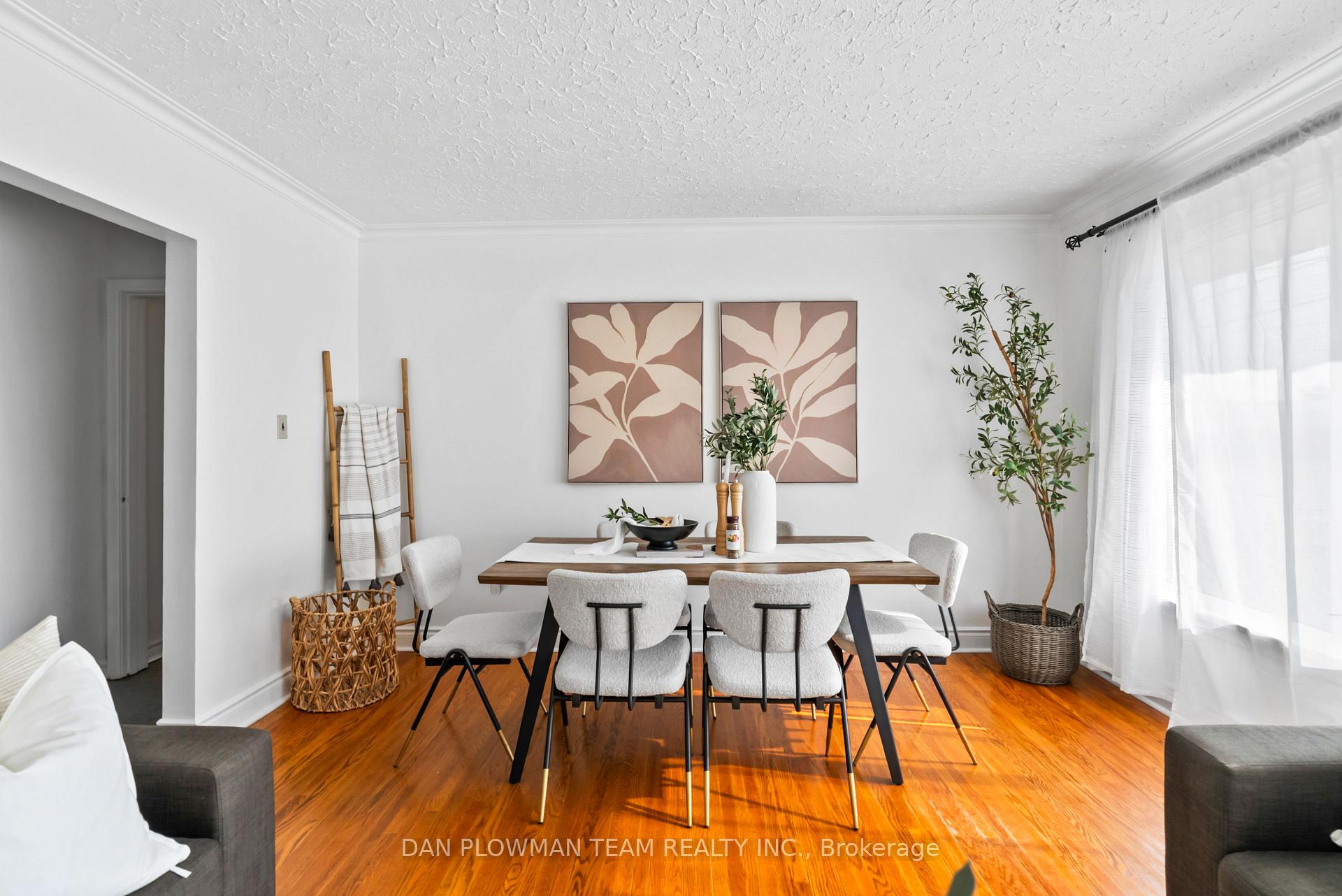 Photo 13 of 641 Stevenson Road N, Oshawa, McLaughlin — HOMEH