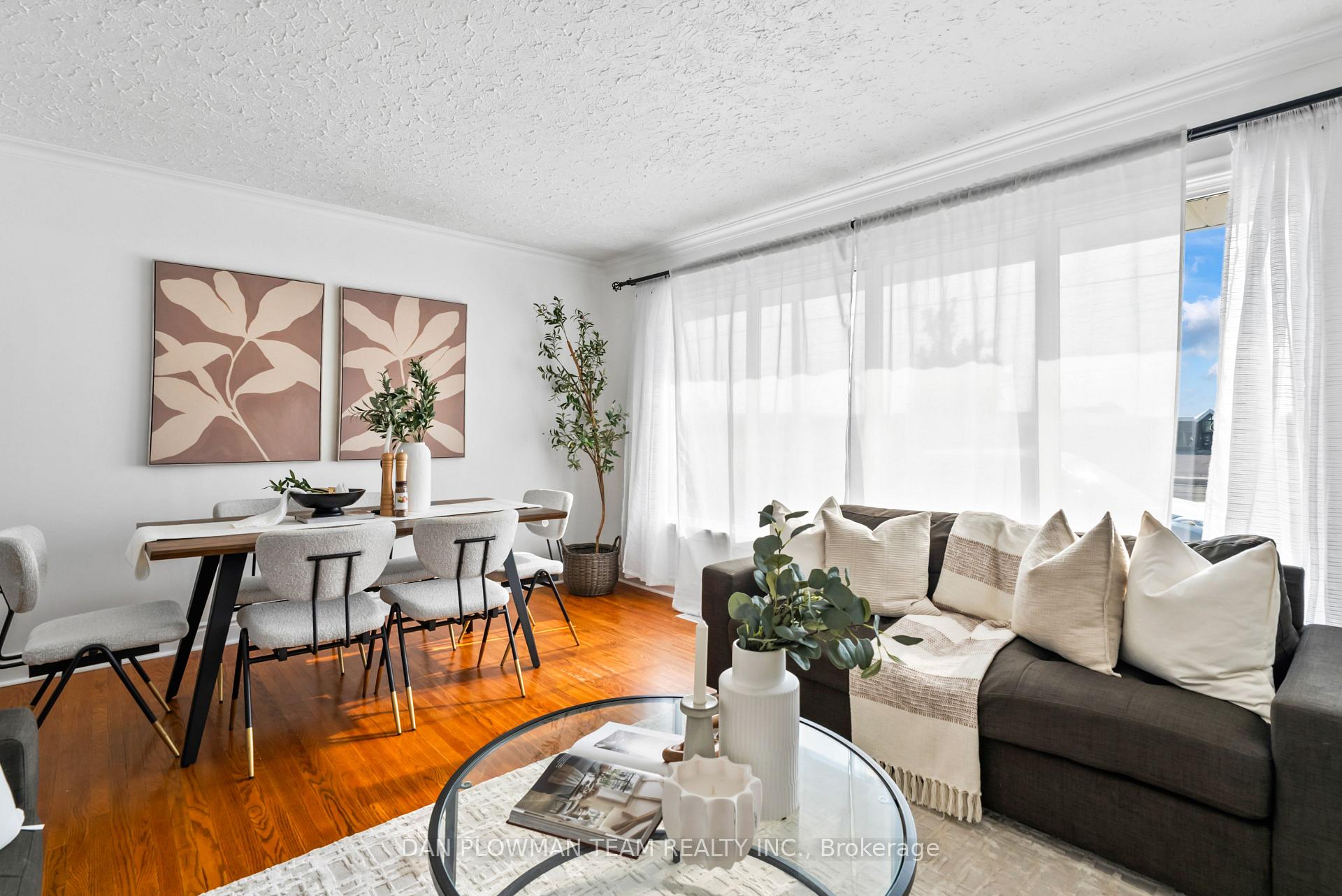 Photo 14 of 641 Stevenson Road N, Oshawa, McLaughlin — HOMEH