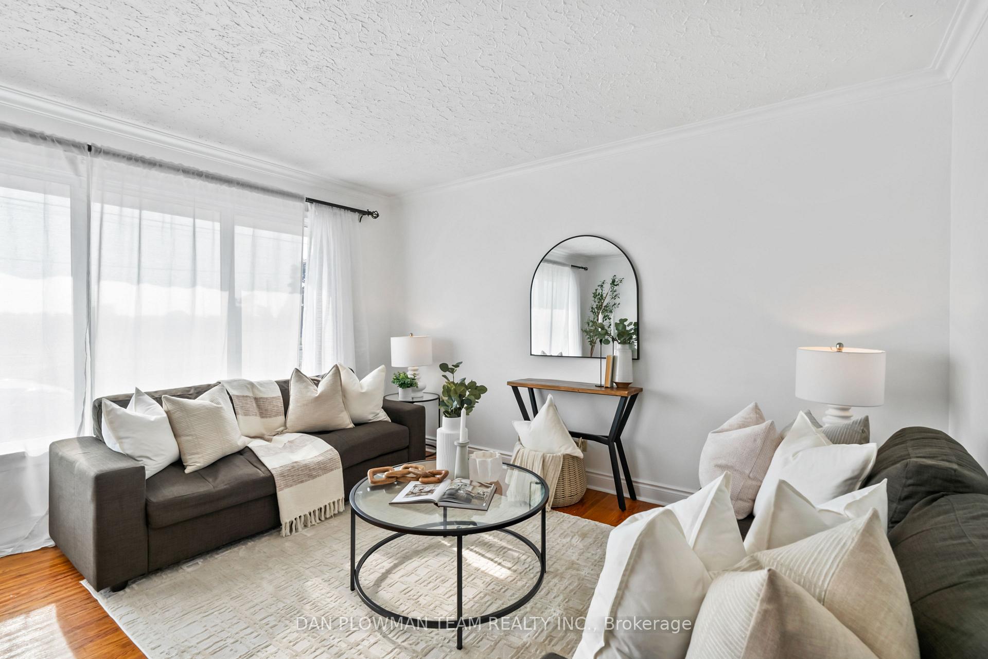 Photo 15 of 641 Stevenson Road N, Oshawa, McLaughlin — HOMEH