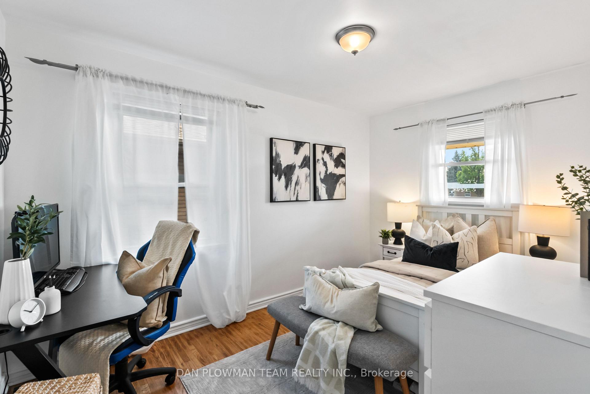 Photo 18 of 641 Stevenson Road N, Oshawa, McLaughlin — HOMEH