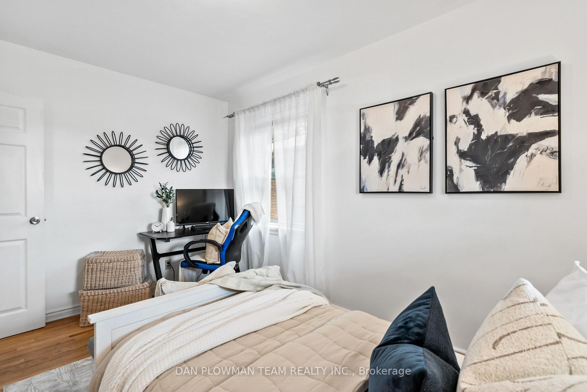 Photo 19 of 641 Stevenson Road N, Oshawa, McLaughlin — HOMEH