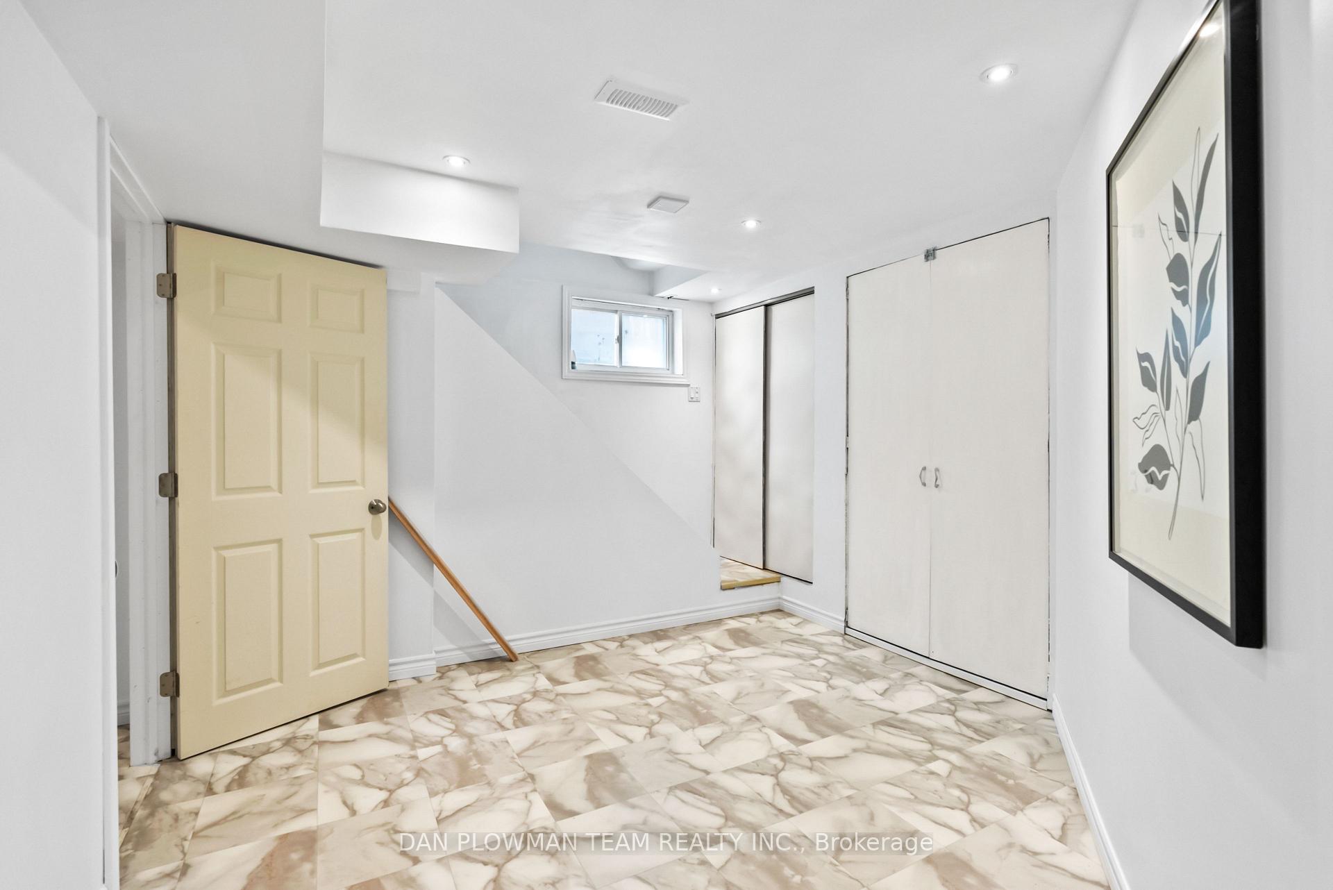 Photo 27 of 641 Stevenson Road N, Oshawa, McLaughlin — HOMEH