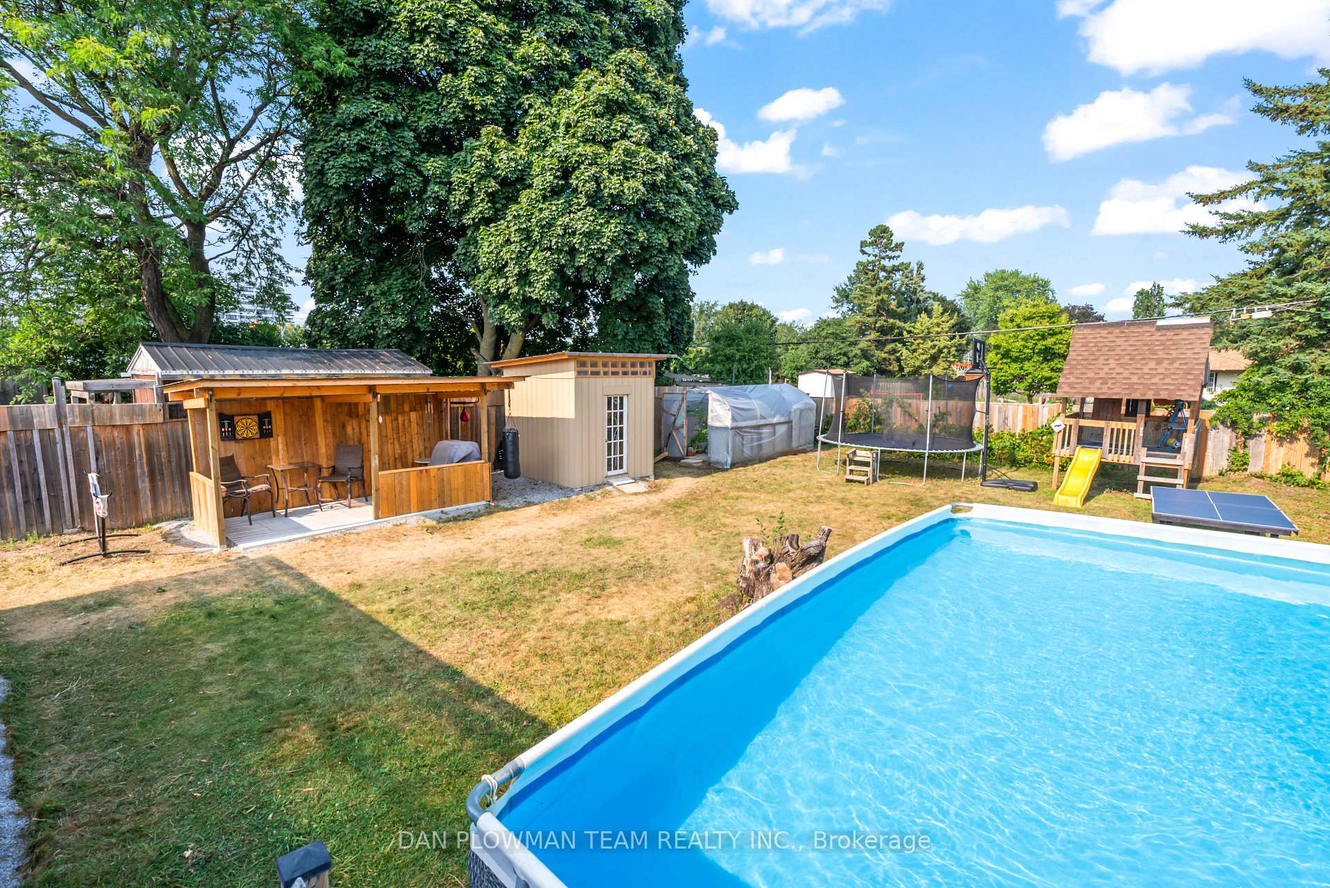 Photo 36 of 641 Stevenson Road N, Oshawa, McLaughlin — HOMEH