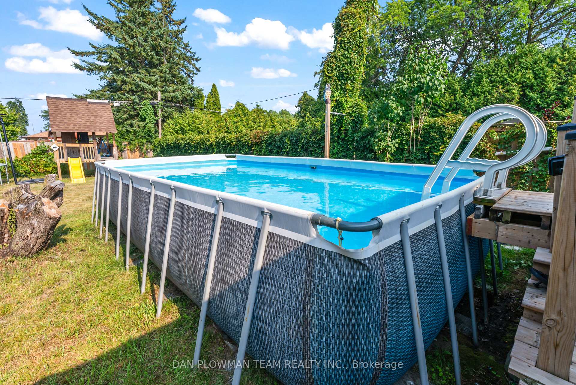 Photo 39 of 641 Stevenson Road N, Oshawa, McLaughlin — HOMEH