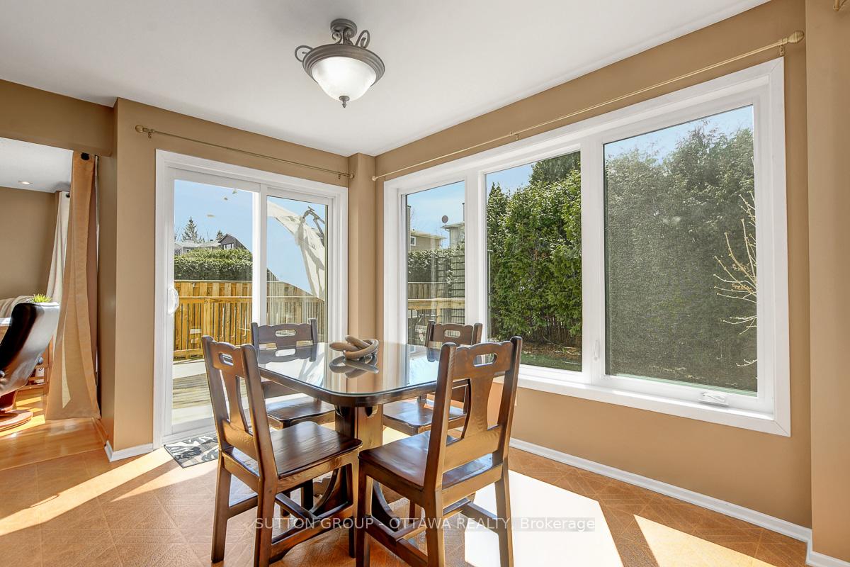 Photo 18 of 1016 Deauville Crescent, Ottawa, Orleans Wood — HOMEH