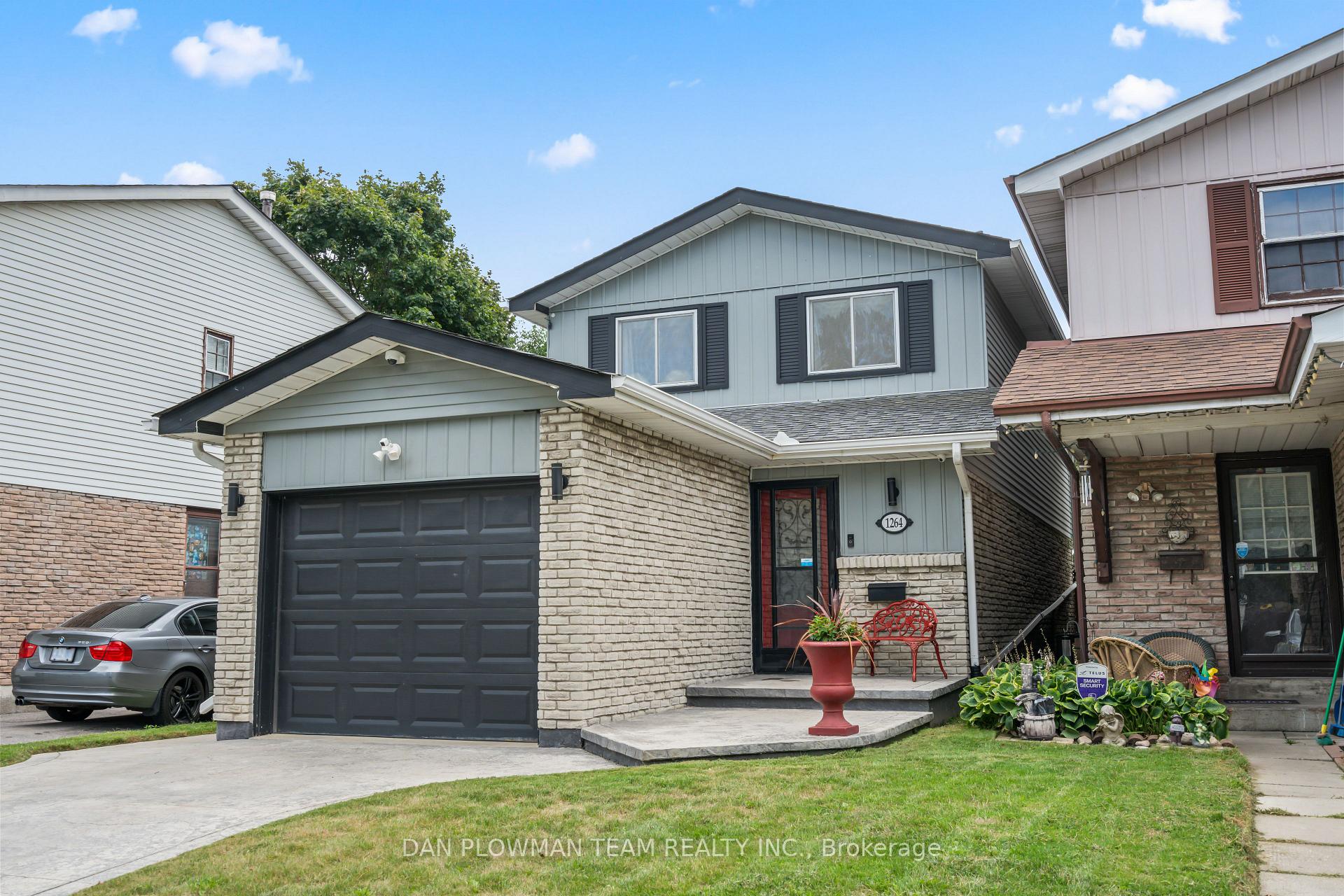 Photo 3 of 1264 Venus Crescent, Oshawa, Lakeview — HOMEH