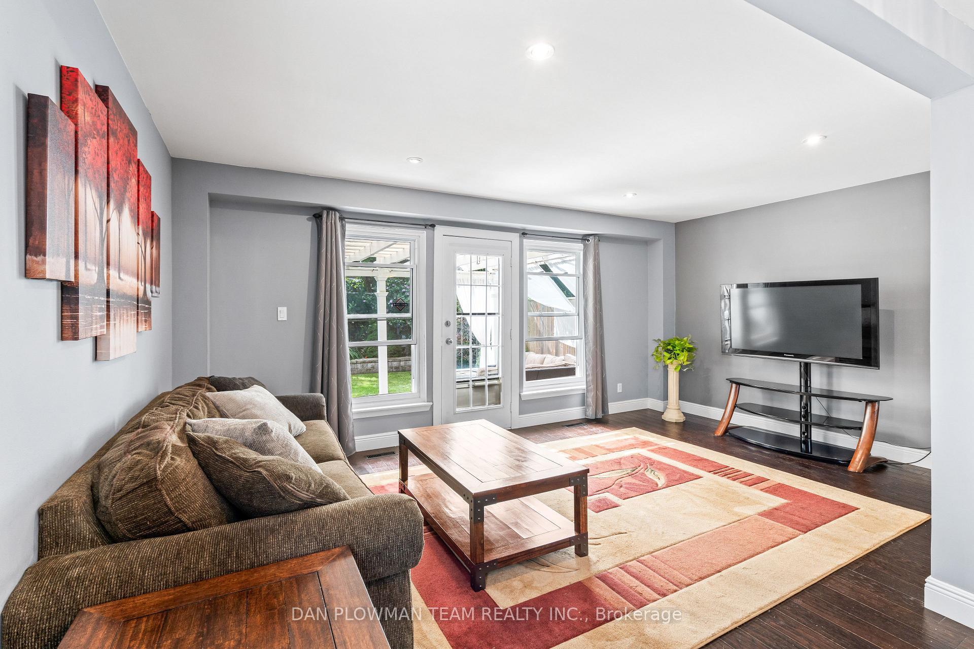 Photo 16 of 1264 Venus Crescent, Oshawa, Lakeview — HOMEH
