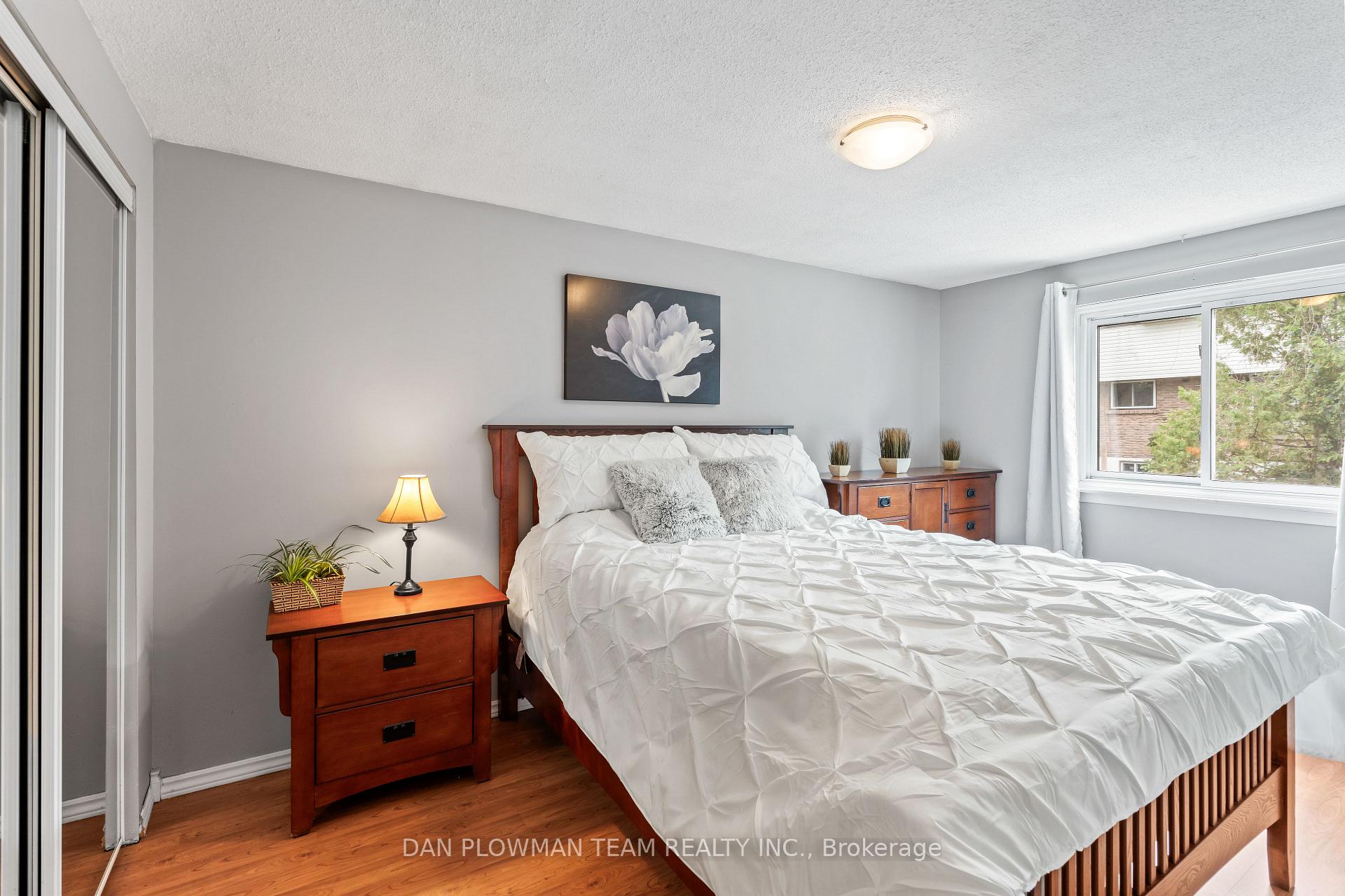 Photo 27 of 1264 Venus Crescent, Oshawa, Lakeview — HOMEH