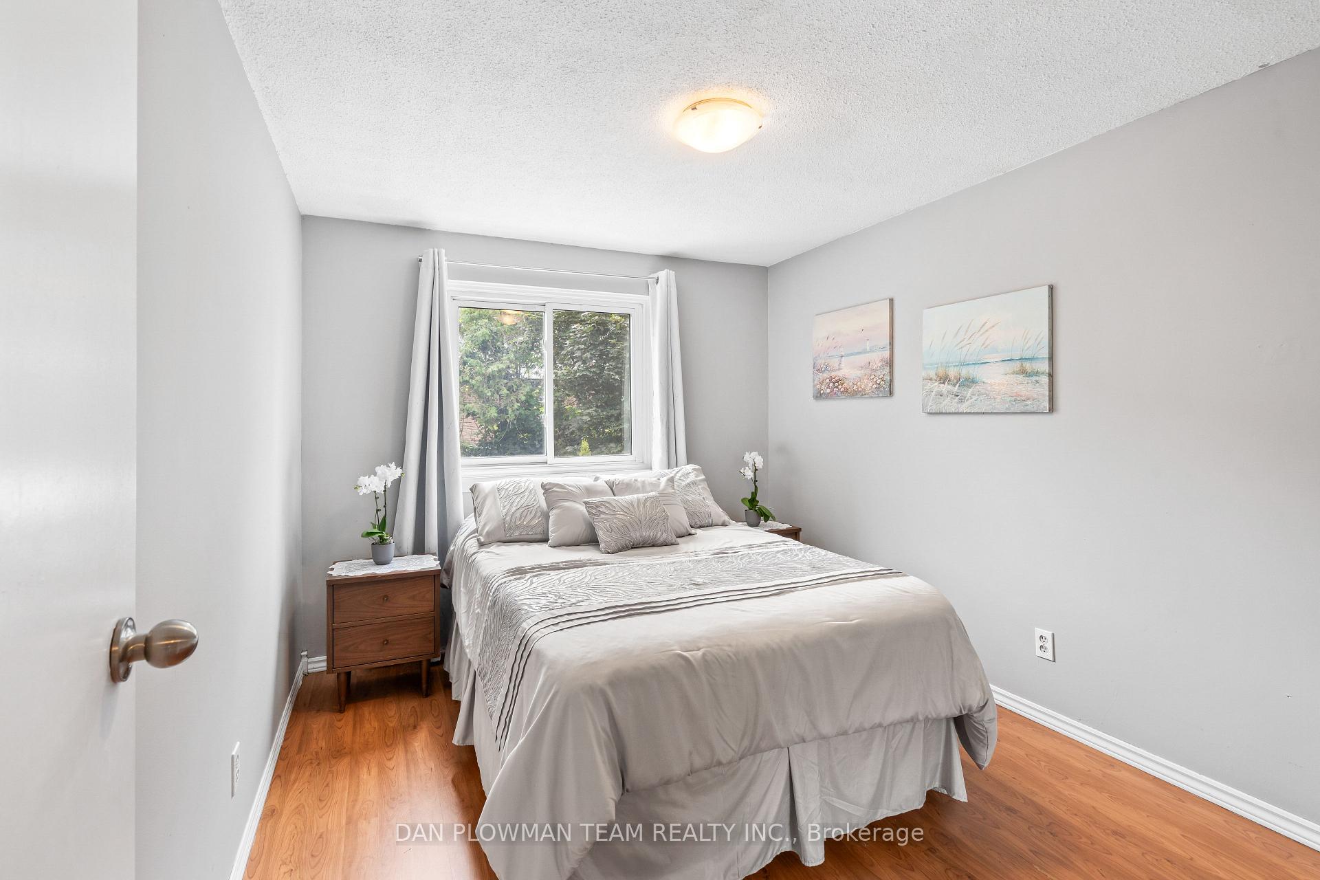 Photo 30 of 1264 Venus Crescent, Oshawa, Lakeview — HOMEH