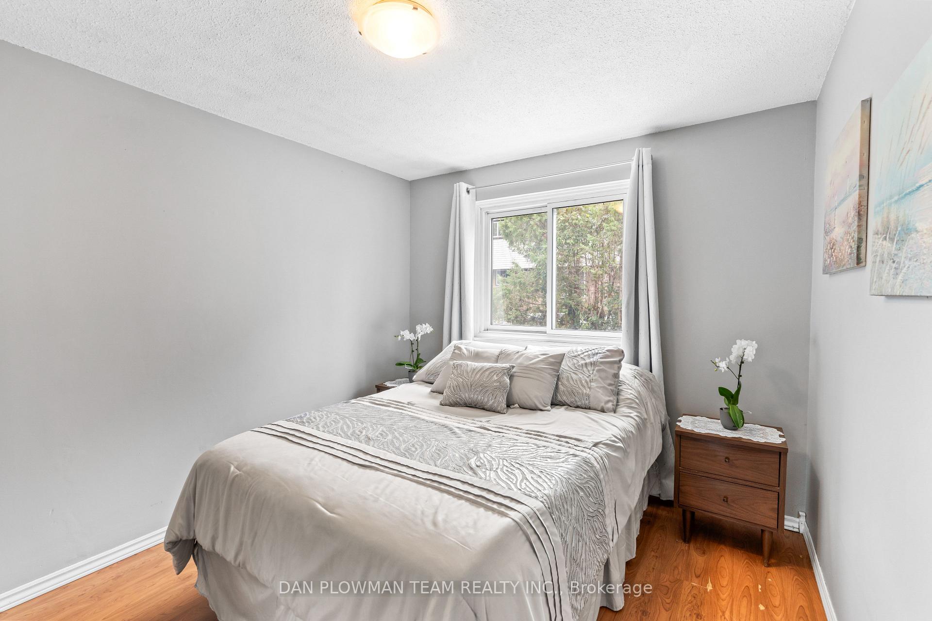 Photo 31 of 1264 Venus Crescent, Oshawa, Lakeview — HOMEH