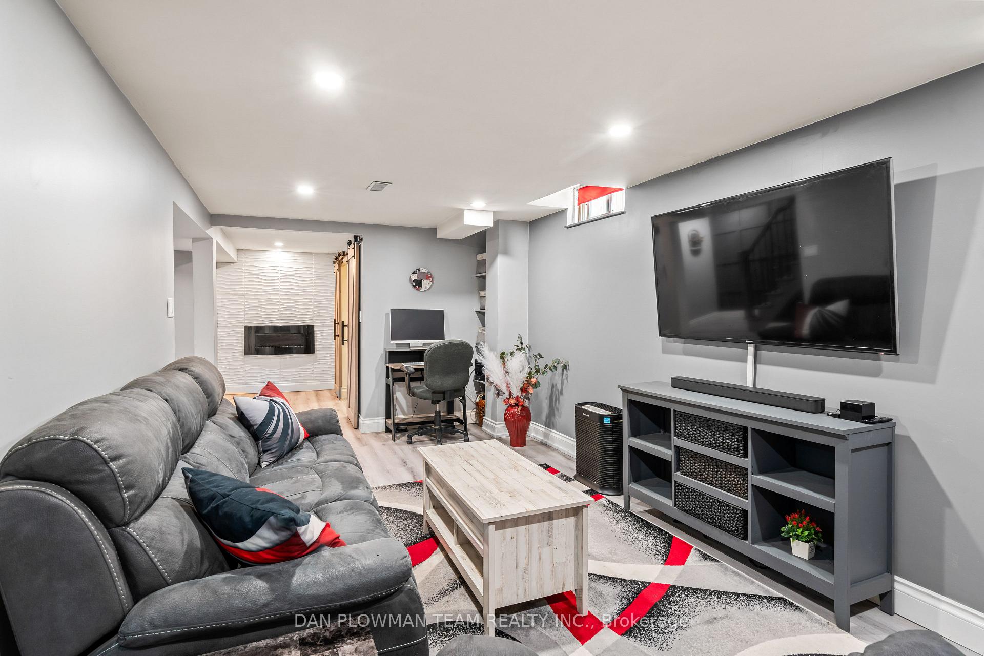 Photo 40 of 1264 Venus Crescent, Oshawa, Lakeview — HOMEH
