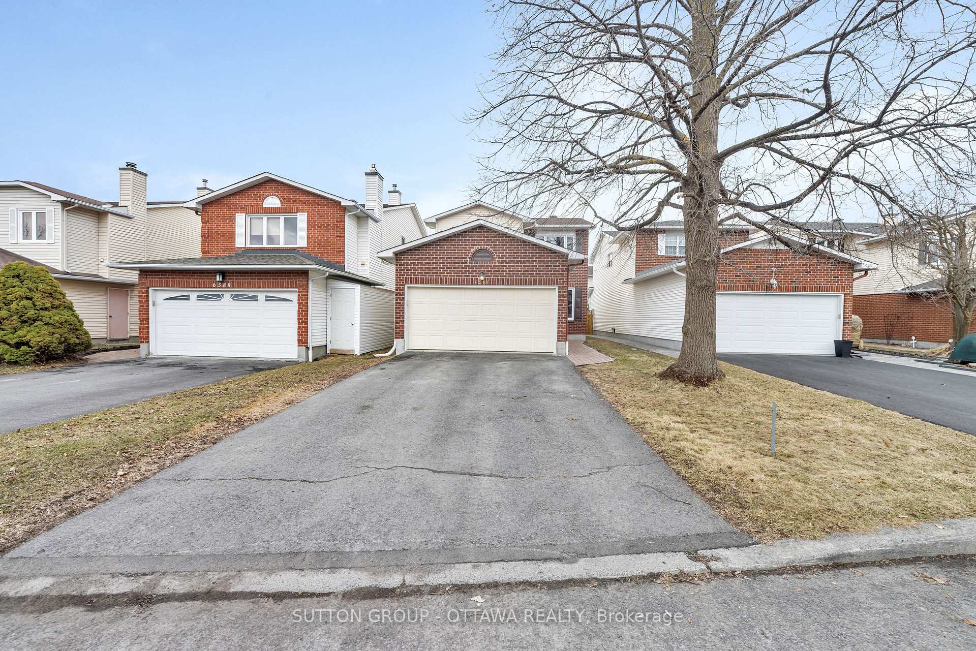 Photo 2 of 6586 Des Merles Lane, Ottawa, Orleans/Sunridge — HOMEH