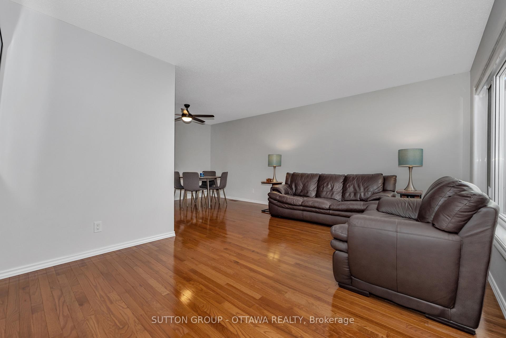 Photo 6 of 6586 Des Merles Lane, Ottawa, Orleans/Sunridge — HOMEH