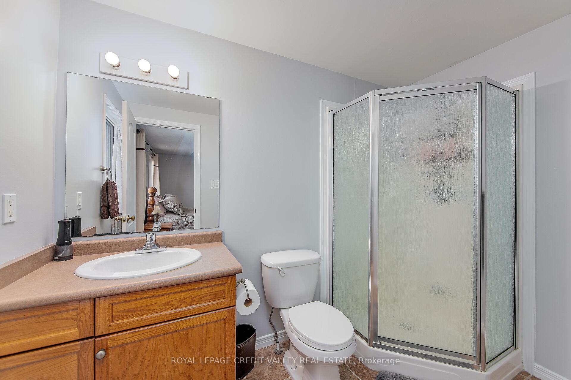Photo 17 of 44 Falkner Road, New Tecumseth, Alliston — HOMEH