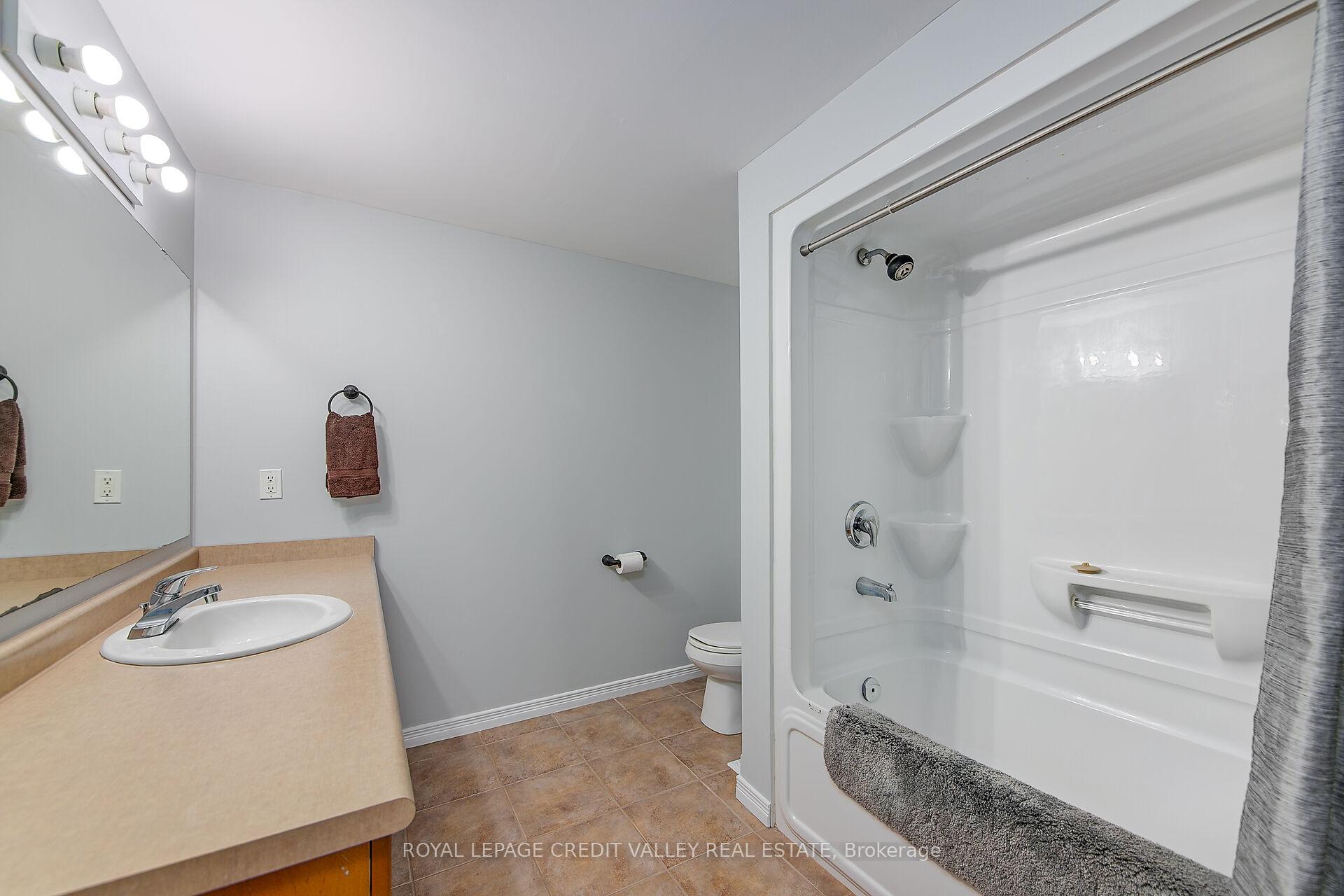 Photo 19 of 44 Falkner Road, New Tecumseth, Alliston — HOMEH