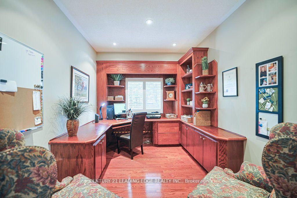 Photo 10 of 1217 Leacock Court, Oshawa, Taunton — HOMEH