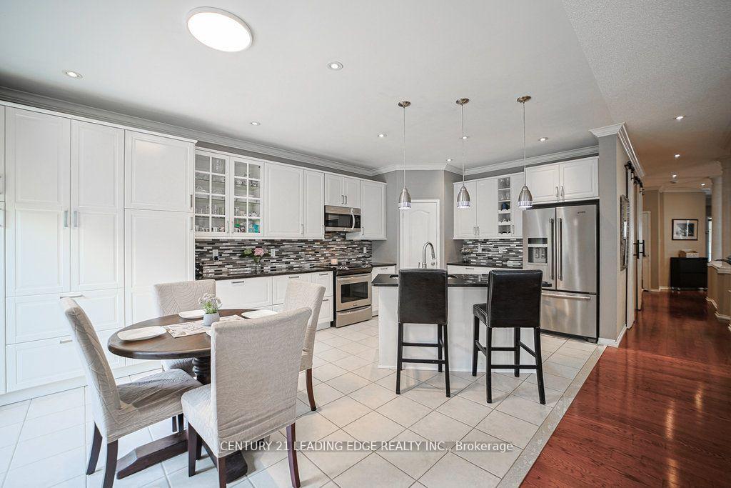 Photo 14 of 1217 Leacock Court, Oshawa, Taunton — HOMEH