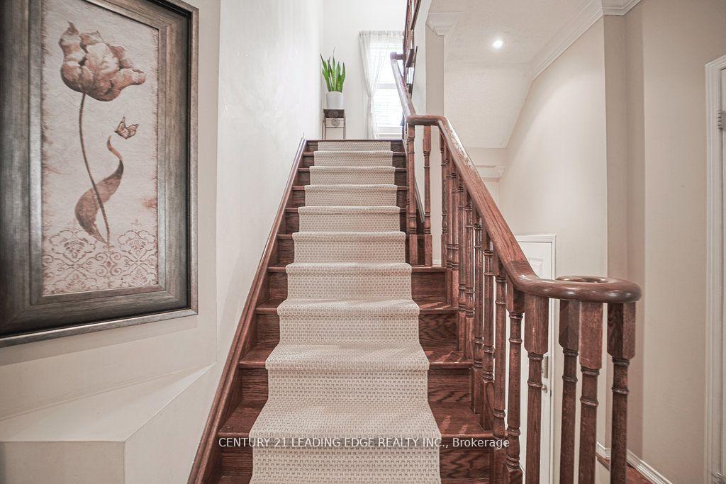 Photo 18 of 1217 Leacock Court, Oshawa, Taunton — HOMEH