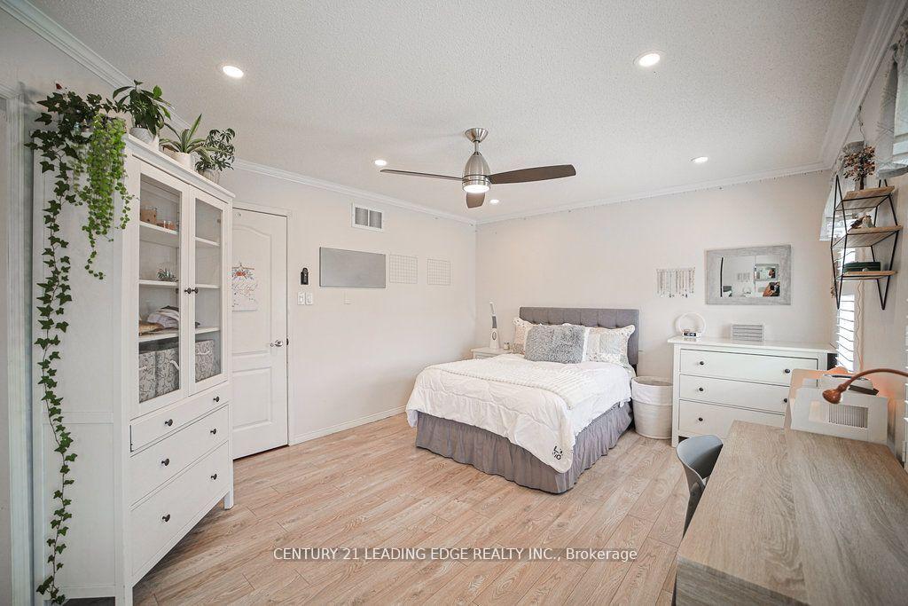 Photo 20 of 1217 Leacock Court, Oshawa, Taunton — HOMEH