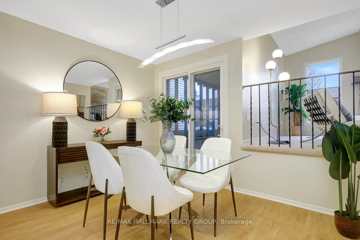Photo 12 of 1047 Arrowhead Place, Ottawa, Convent Glen — HOMEH
