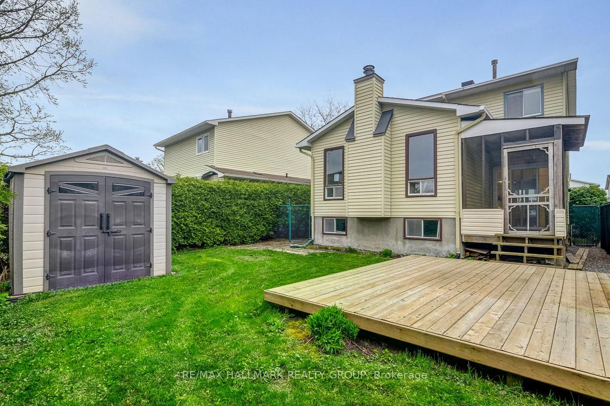 Photo 38 of 1047 Arrowhead Place, Ottawa, Convent Glen — HOMEH