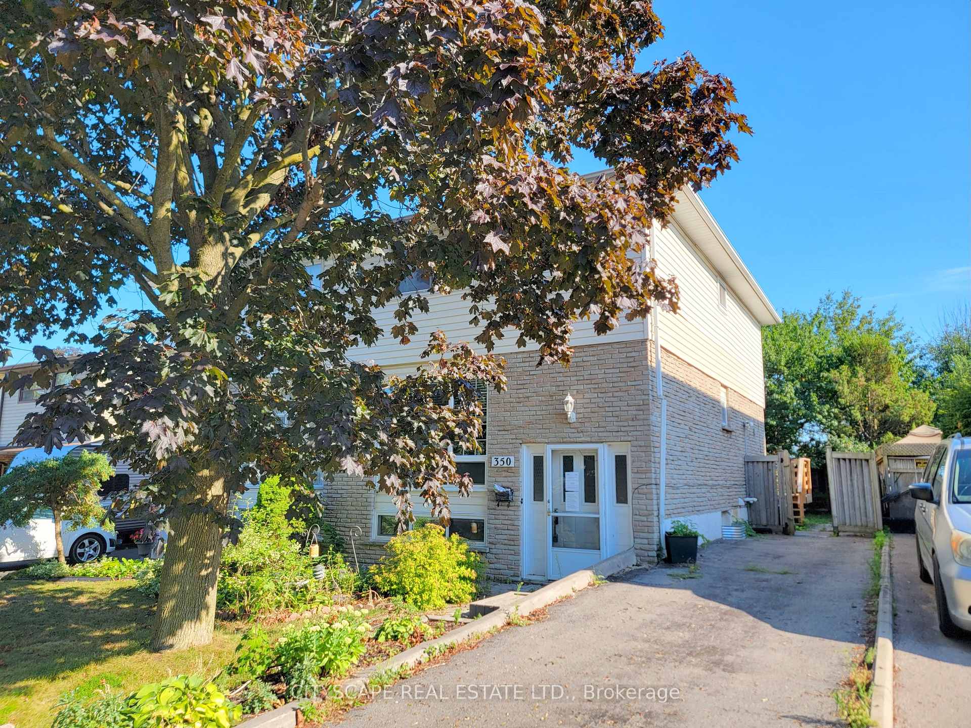 Photo 1 of 350 Vancouver Crescent, Oshawa, Vanier — HOMEH
