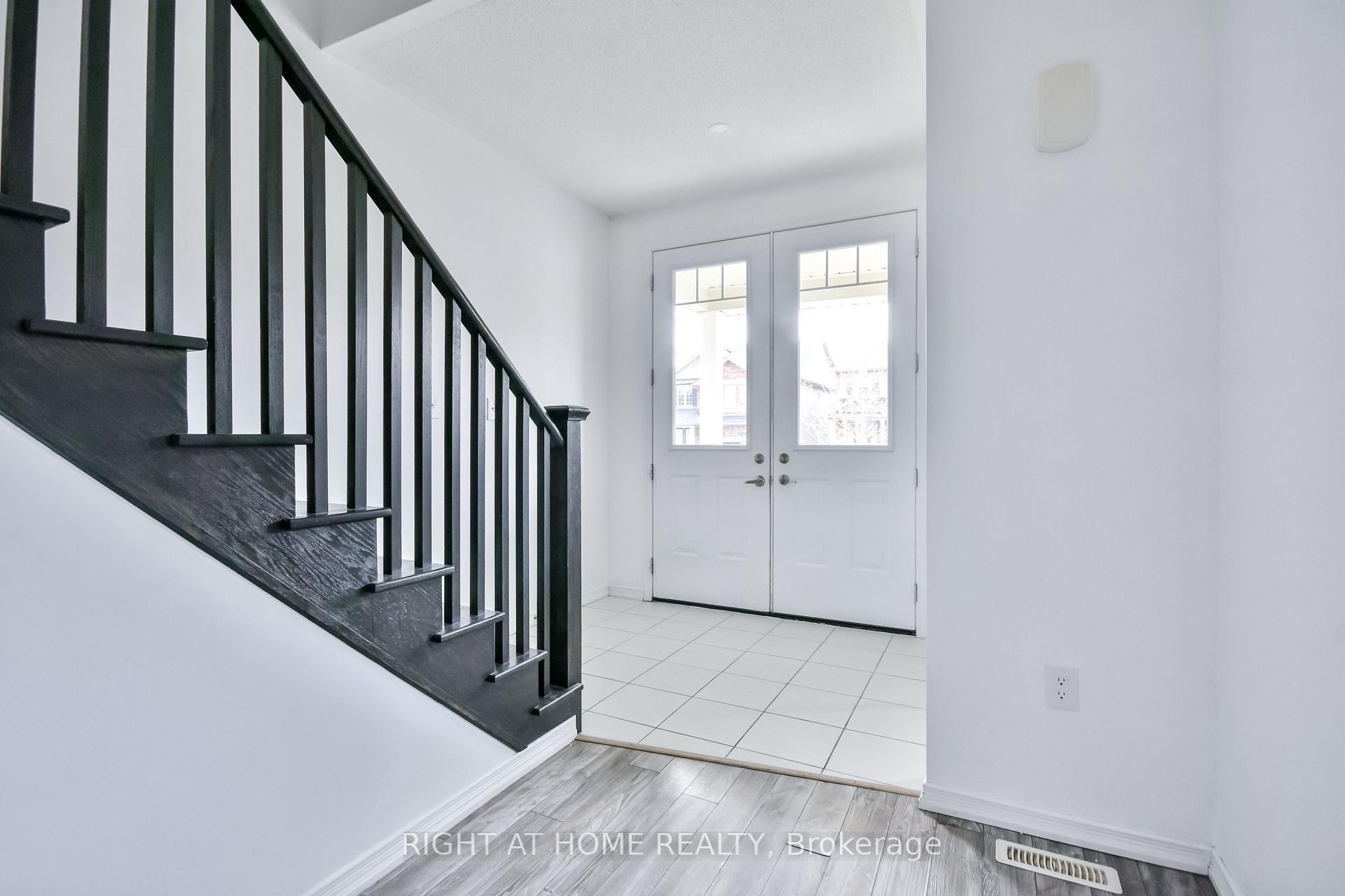 Photo 2 of 263 Diana Drive, Orillia — HOMEH