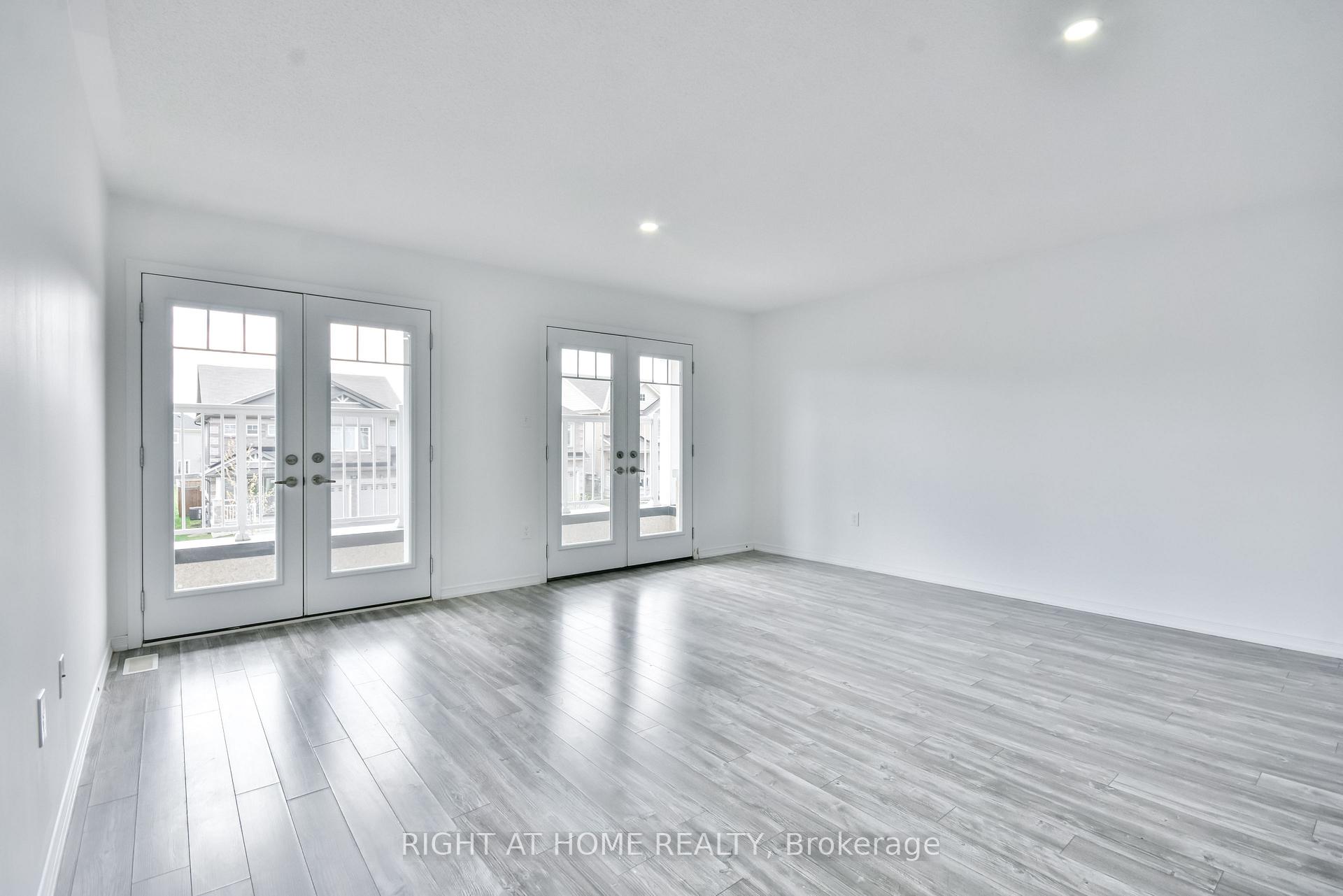 Photo 15 of 263 Diana Drive, Orillia — HOMEH
