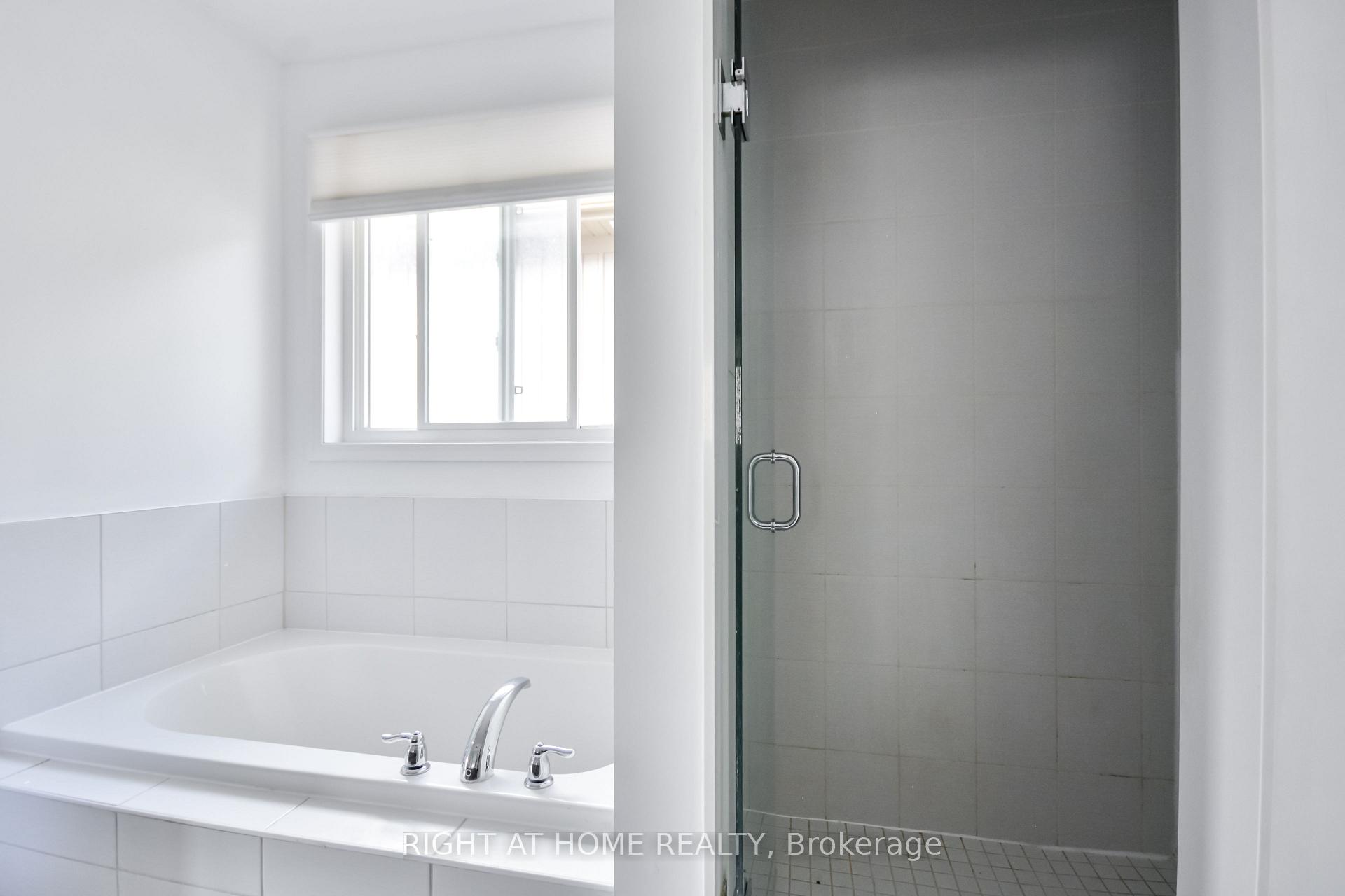 Photo 18 of 263 Diana Drive, Orillia — HOMEH