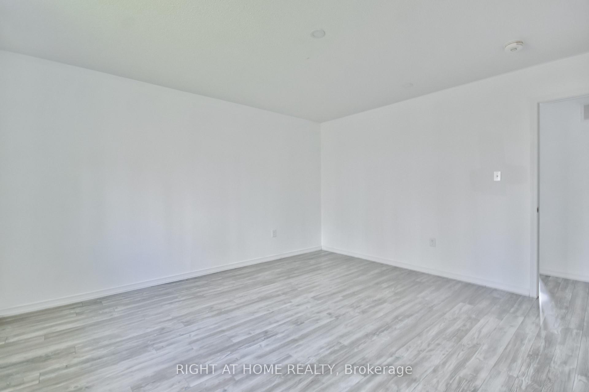 Photo 23 of 263 Diana Drive, Orillia — HOMEH