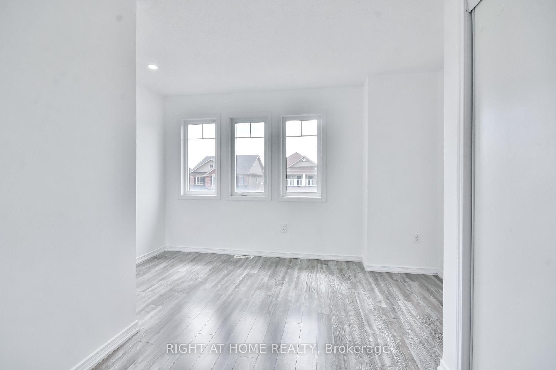 Photo 24 of 263 Diana Drive, Orillia — HOMEH