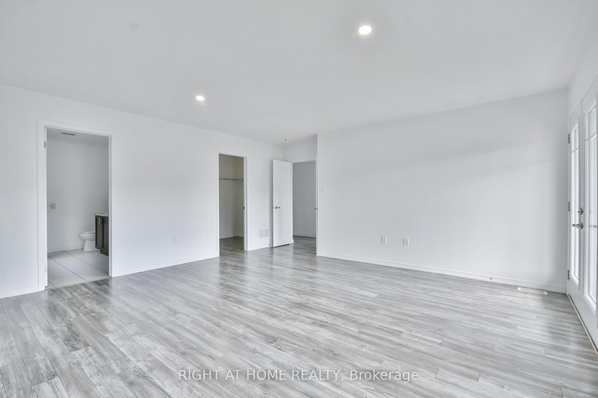 Photo 25 of 263 Diana Drive, Orillia — HOMEH