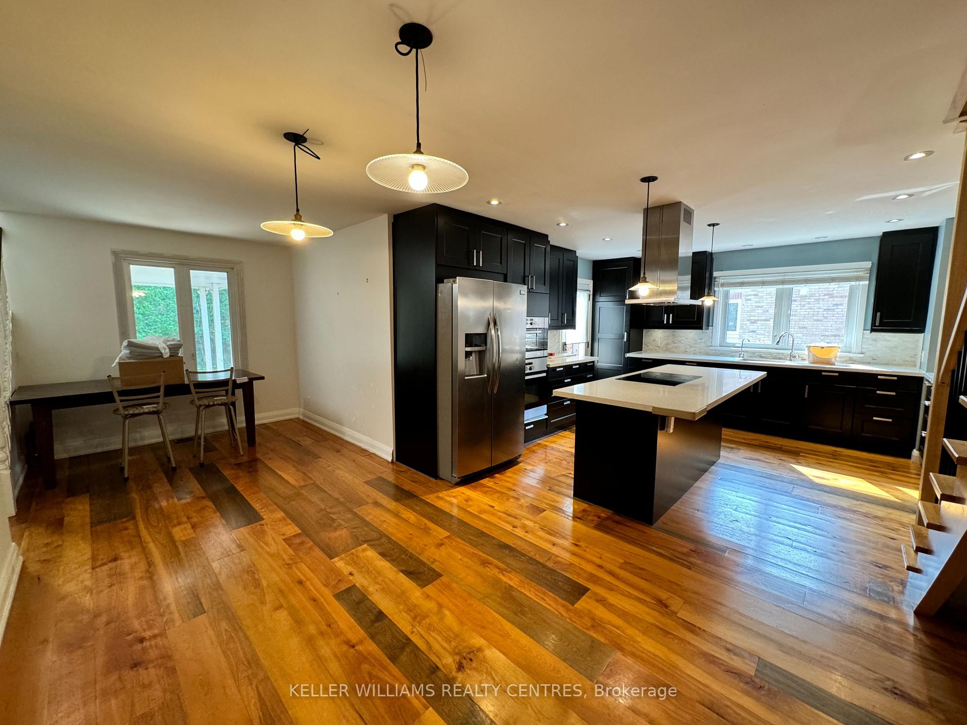 Photo 9 of Unit Upper, 53 Peter Street, Markham, Old Markham Village — HOMEH