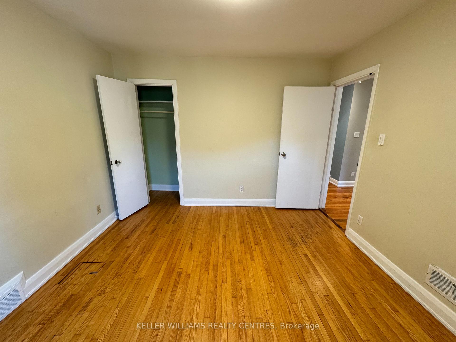 Photo 17 of Unit Upper, 53 Peter Street, Markham, Old Markham Village — HOMEH