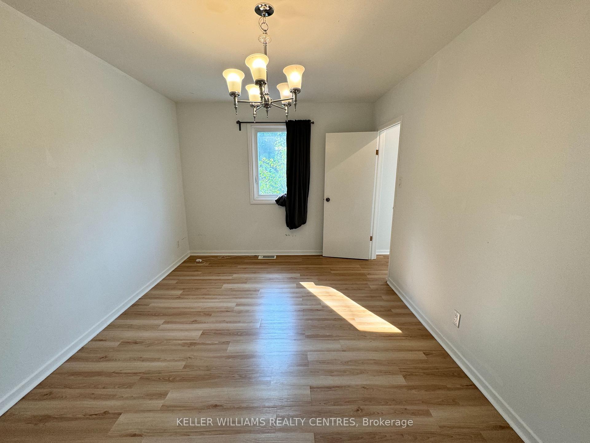 Photo 27 of Unit Upper, 53 Peter Street, Markham, Old Markham Village — HOMEH