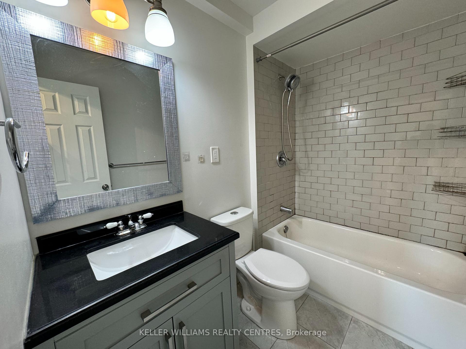 Photo 29 of Unit Upper, 53 Peter Street, Markham, Old Markham Village — HOMEH