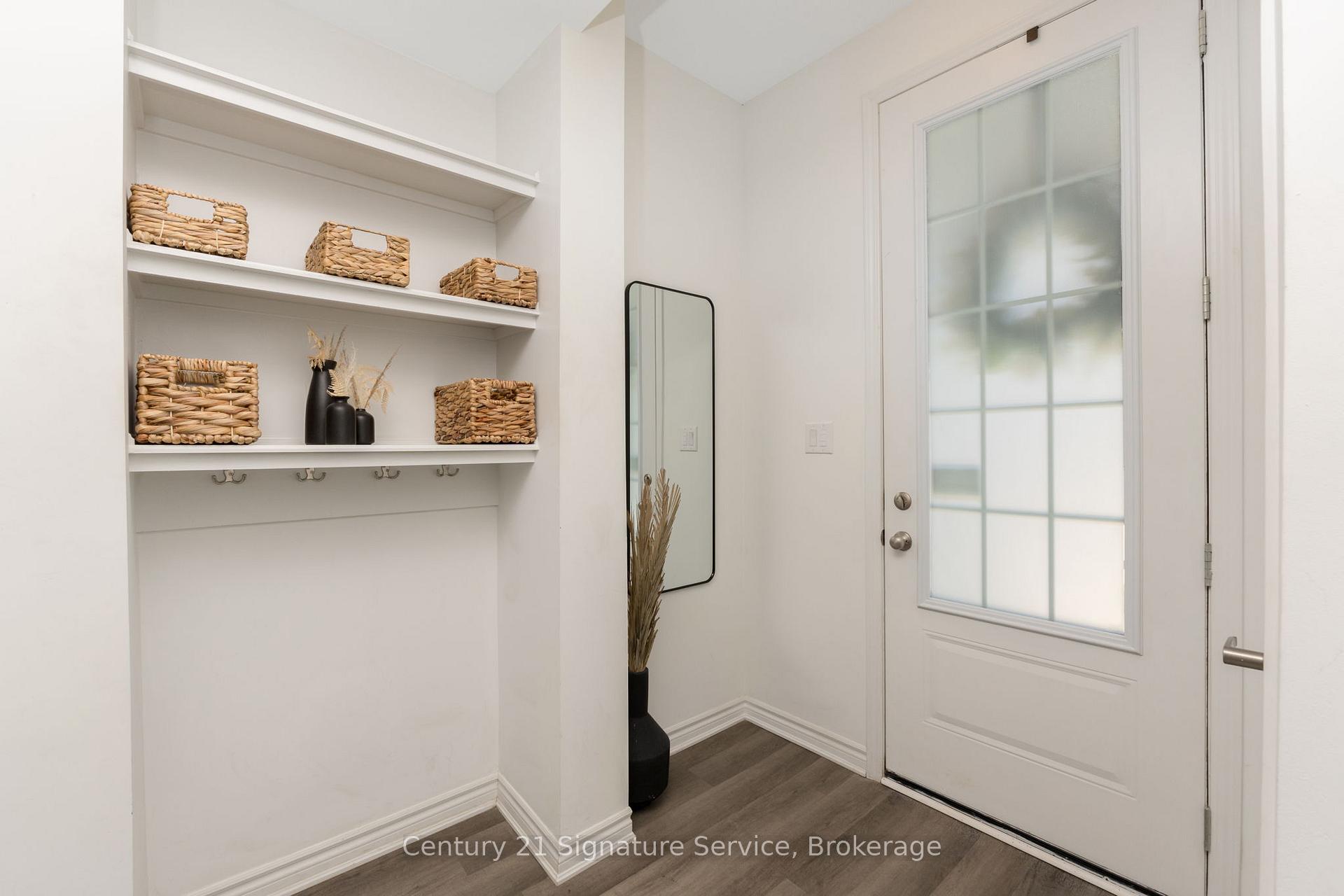 Photo 24 of 1579 Denison Place, Milton, Bowes — HOMEH