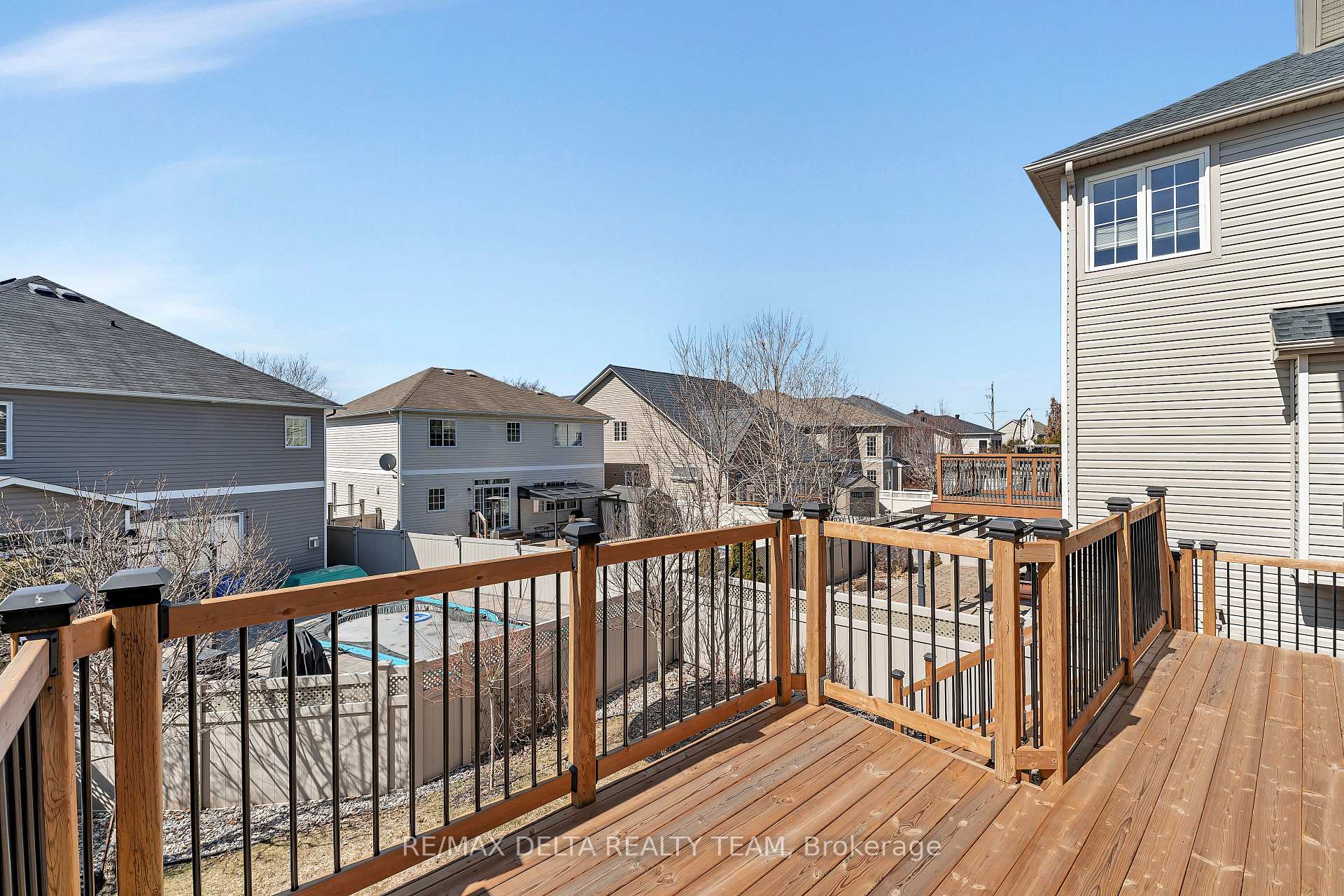 Photo 16 of 205 Lucinda Crescent, Ottawa, Mer Bleue/Bradley Estates/Anderson Park — HOMEH