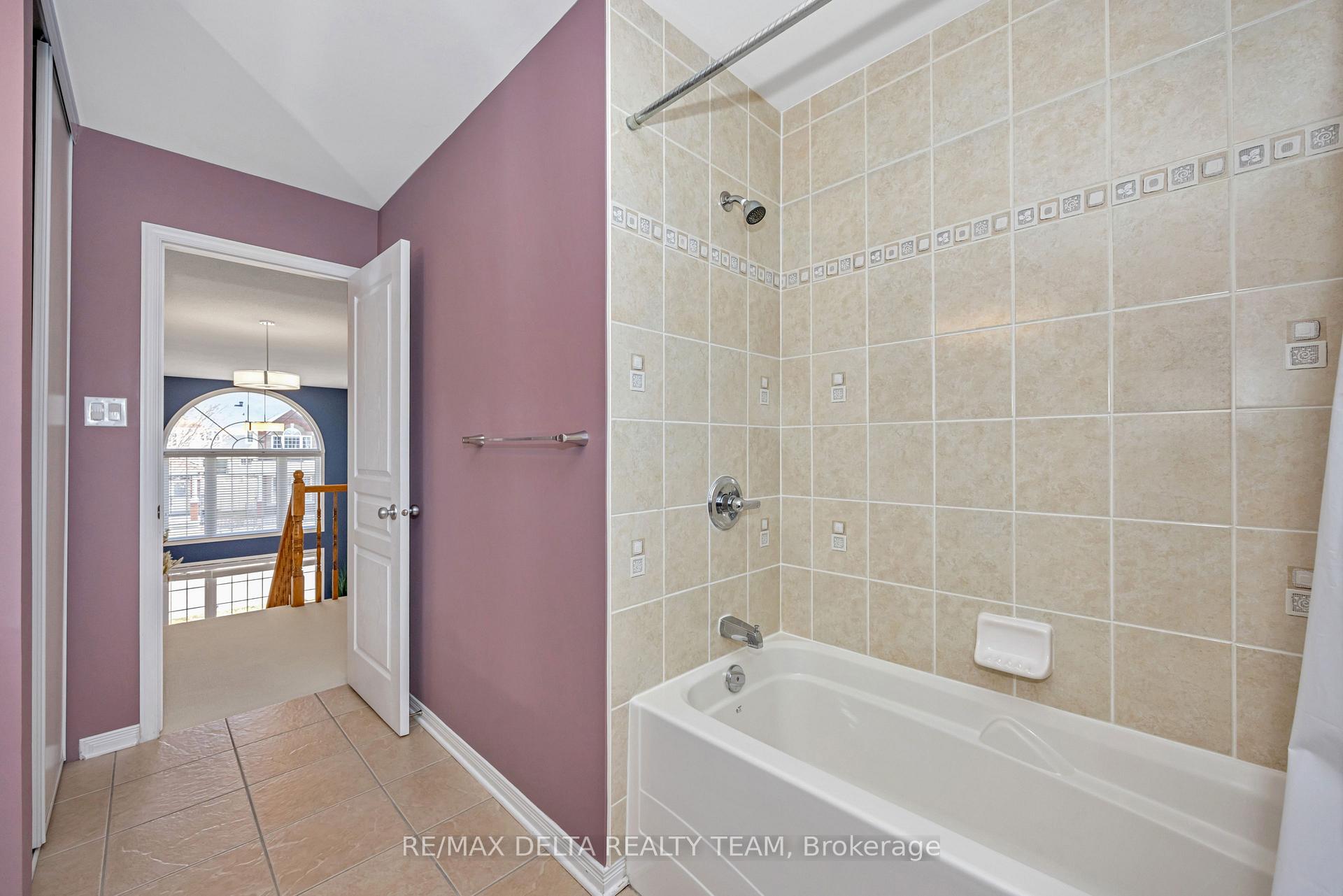 Photo 27 of 205 Lucinda Crescent, Ottawa, Mer Bleue/Bradley Estates/Anderson Park — HOMEH