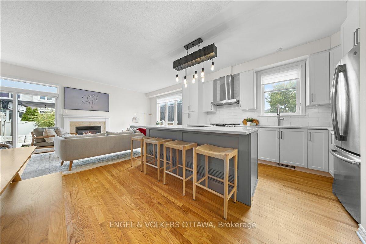 Photo 7 of 501 Strasbourg Street, Ottawa, Avalon West — HOMEH