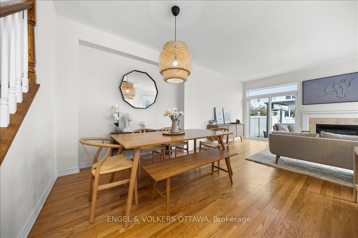 Photo 10 of 501 Strasbourg Street, Ottawa, Avalon West — HOMEH