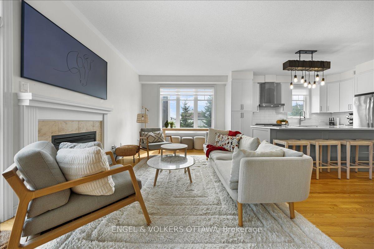 Photo 12 of 501 Strasbourg Street, Ottawa, Avalon West — HOMEH