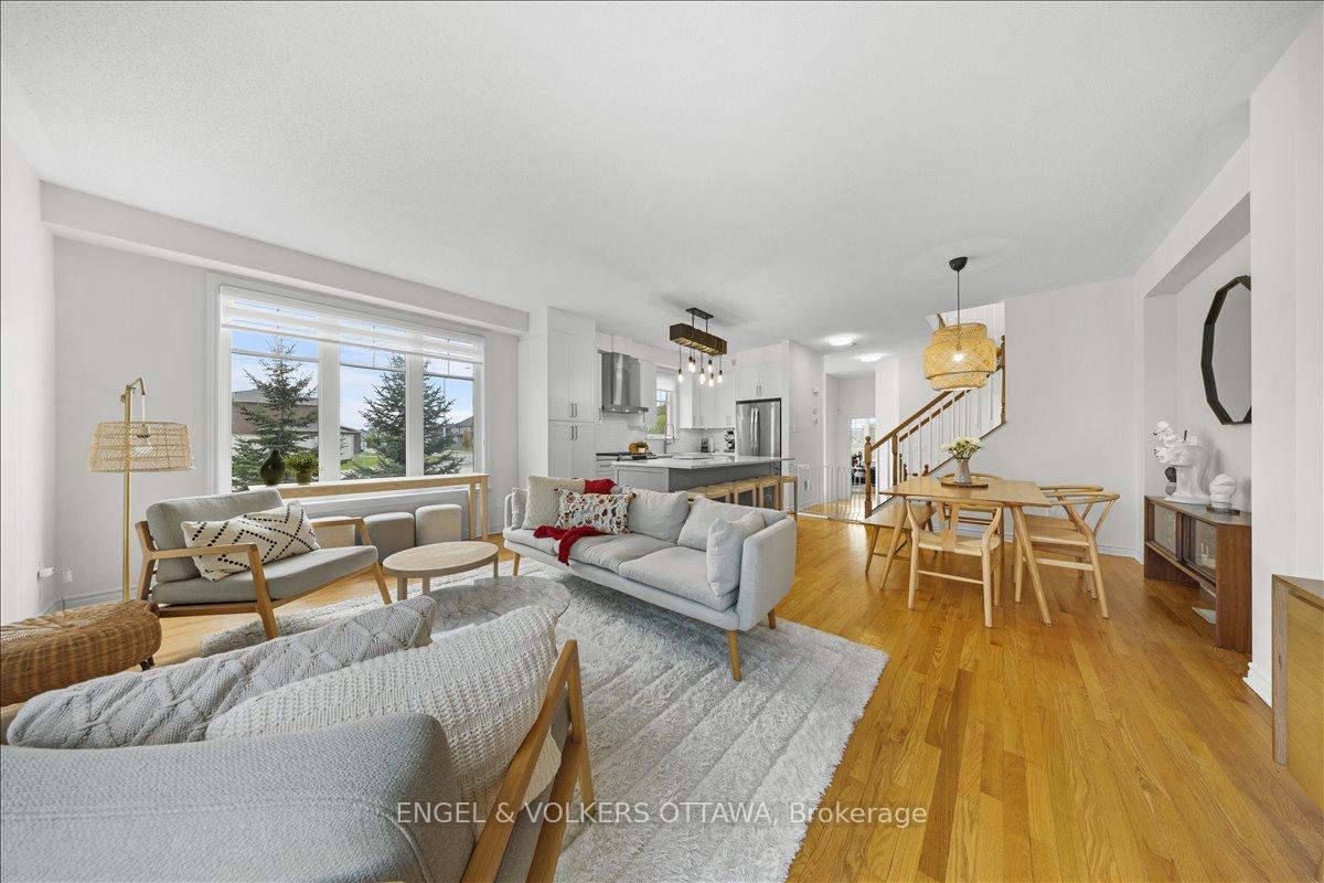 Photo 15 of 501 Strasbourg Street, Ottawa, Avalon West — HOMEH