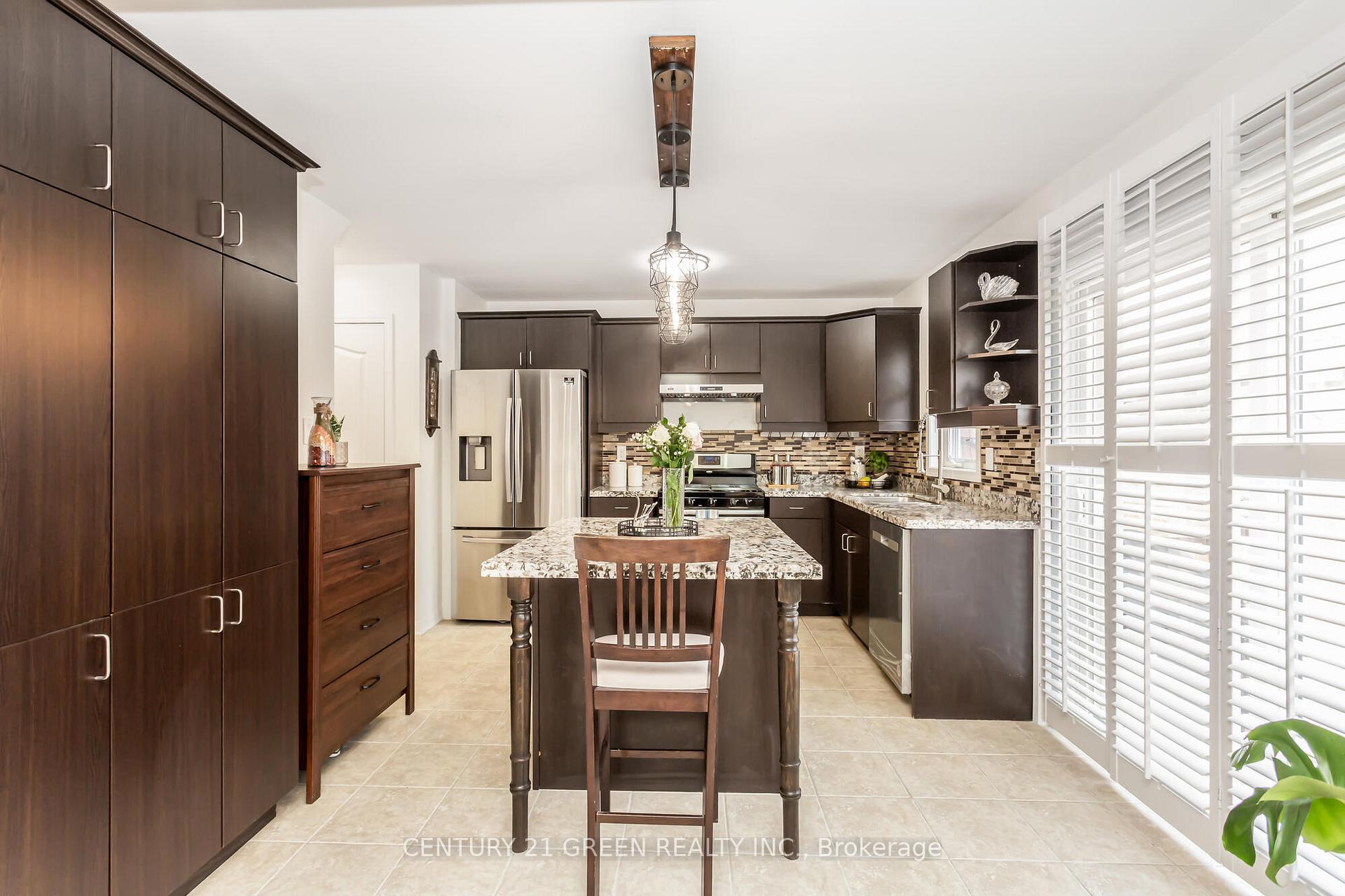 Photo 15 of 442 Grenke Place, Milton, Harrison — HOMEH