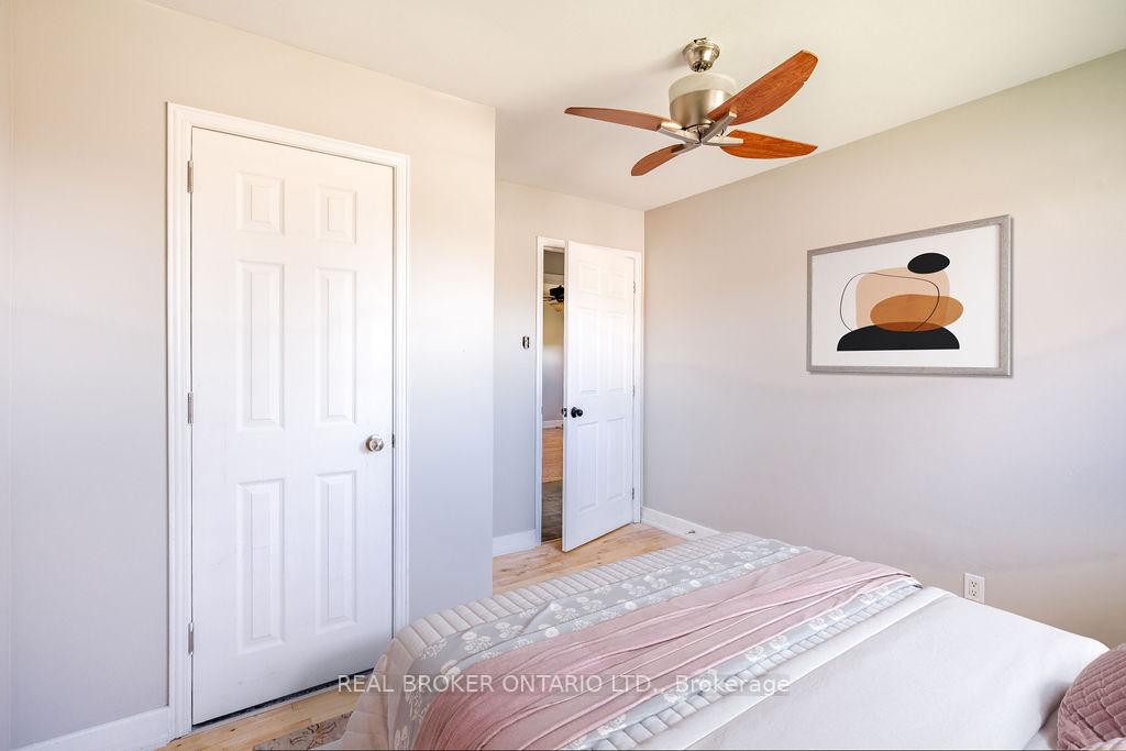 Photo 15 of 1278 St Jean Street, Ottawa, Convent Glen South — HOMEH