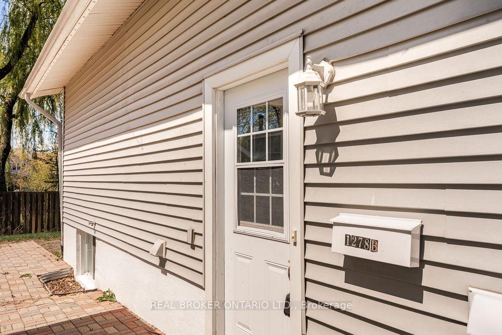 Photo 17 of 1278 St Jean Street, Ottawa, Convent Glen South — HOMEH