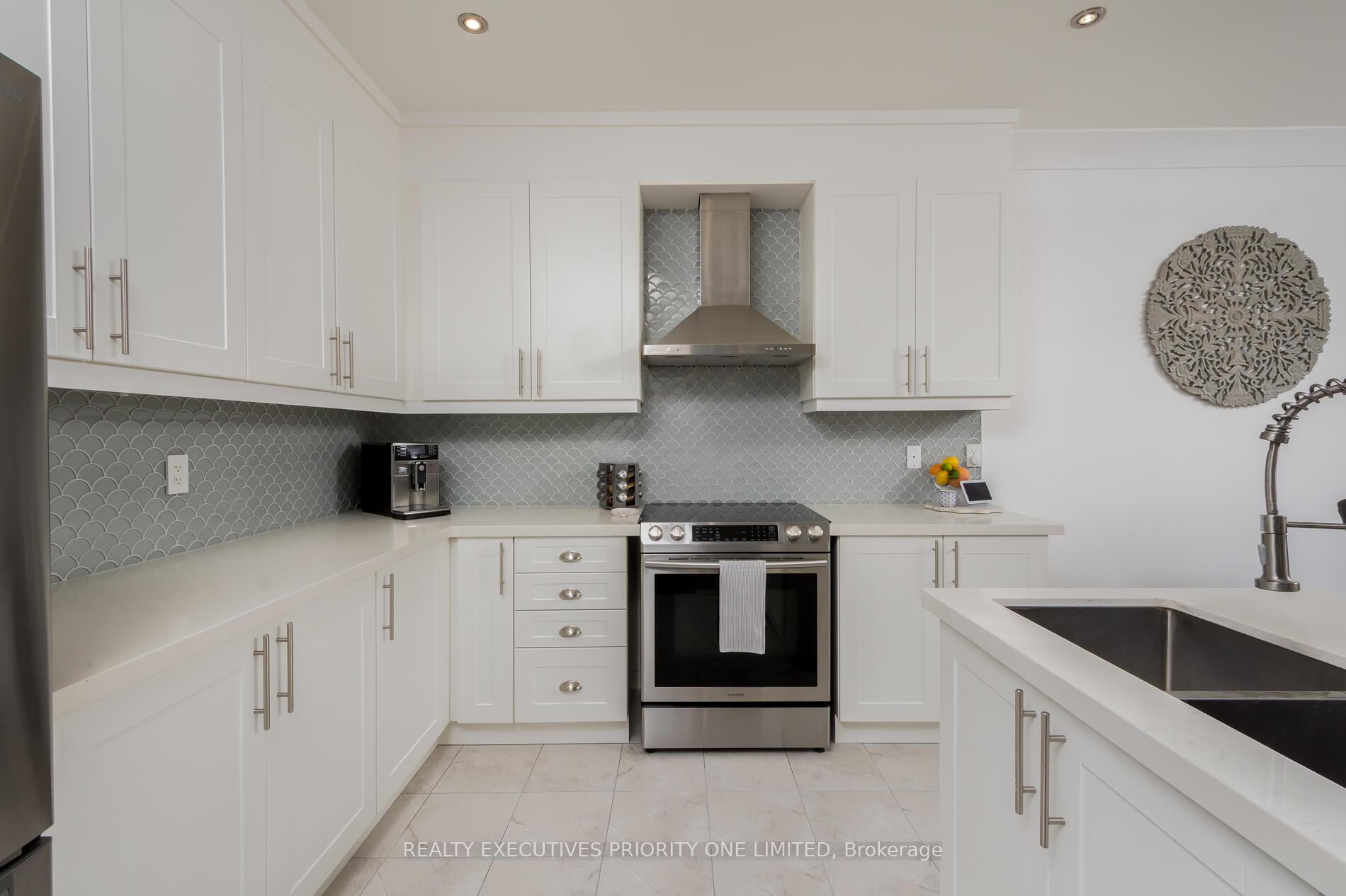 Photo 11 of 49 Prady Lane, New Tecumseth, Tottenham — HOMEH