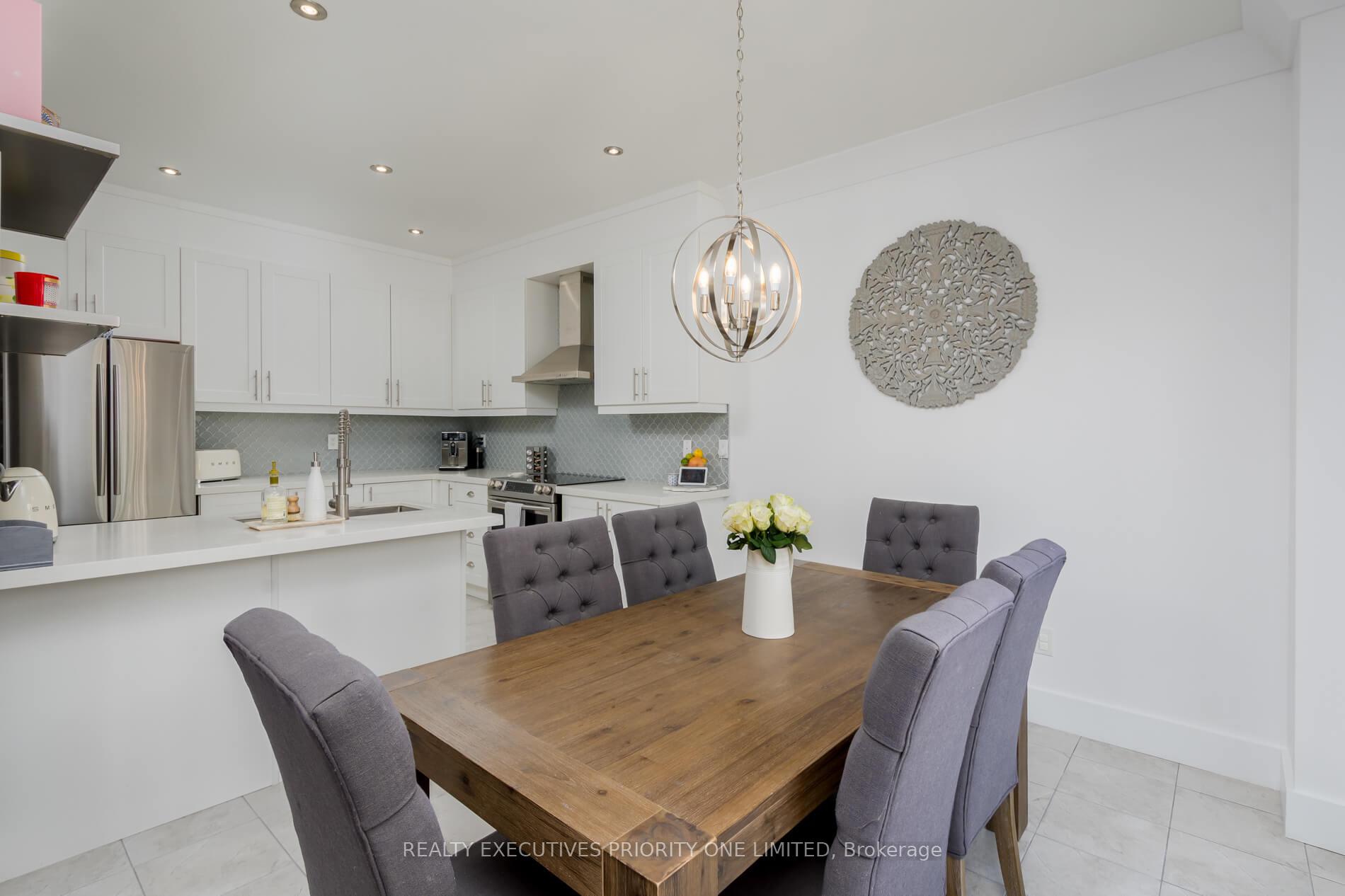 Photo 14 of 49 Prady Lane, New Tecumseth, Tottenham — HOMEH